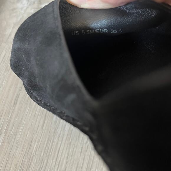 Vince Women's 5.5M Black Nubuck Slip On Minimalistic Flat High Quality Loafer - Picture 5 of 6